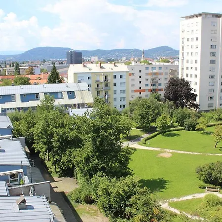 Penthouse Am Park Pansiyon *