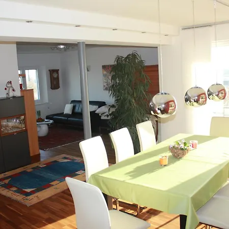 Penthouse Am Park Pansiyon Graz
